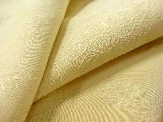  花模様織り出し一つ紋色無地着物